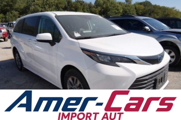 2024 TOYOTA SIENNA LE